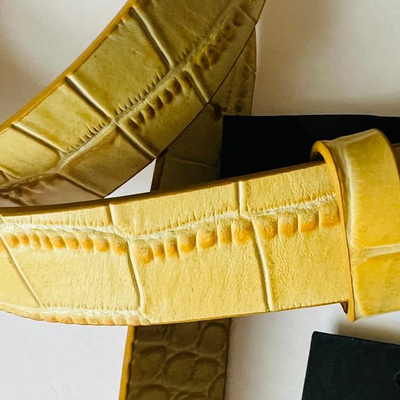 CLUB MONACO Women's Trouser Belt NWT Size M - Picture 5 of 6